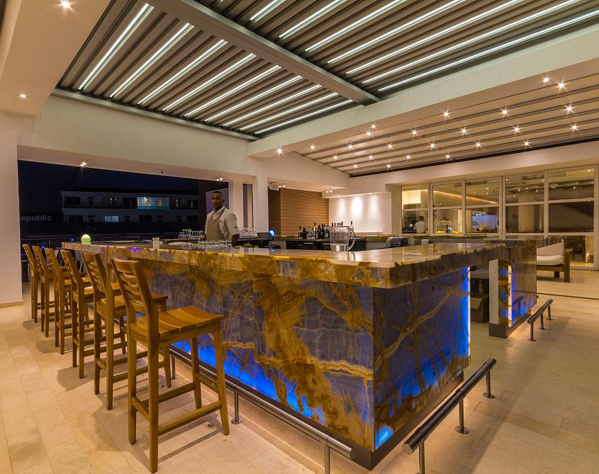 Carta Blue Moon Bar